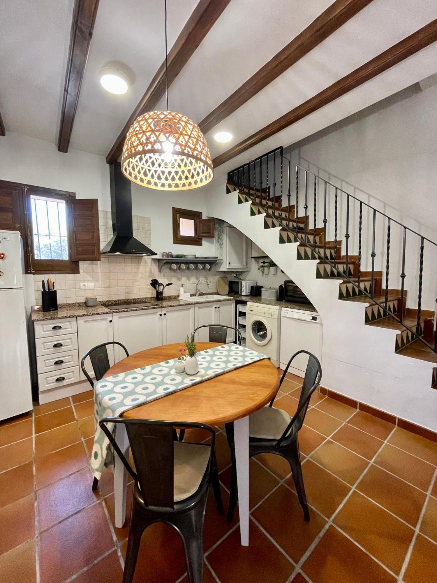 Masia De San Juan Casa Numero 15 En Castillo Con Piscina, Aire Acondicionado Y Terraza Privada เซกอร์เบ ภายนอก รูปภาพ