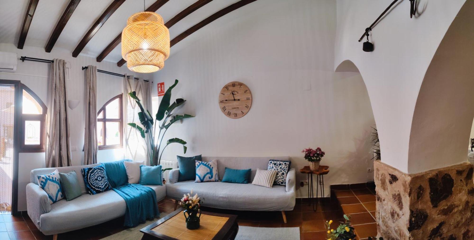 Masia De San Juan Casa Numero 15 En Castillo Con Piscina, Aire Acondicionado Y Terraza Privada เซกอร์เบ ห้อง รูปภาพ
