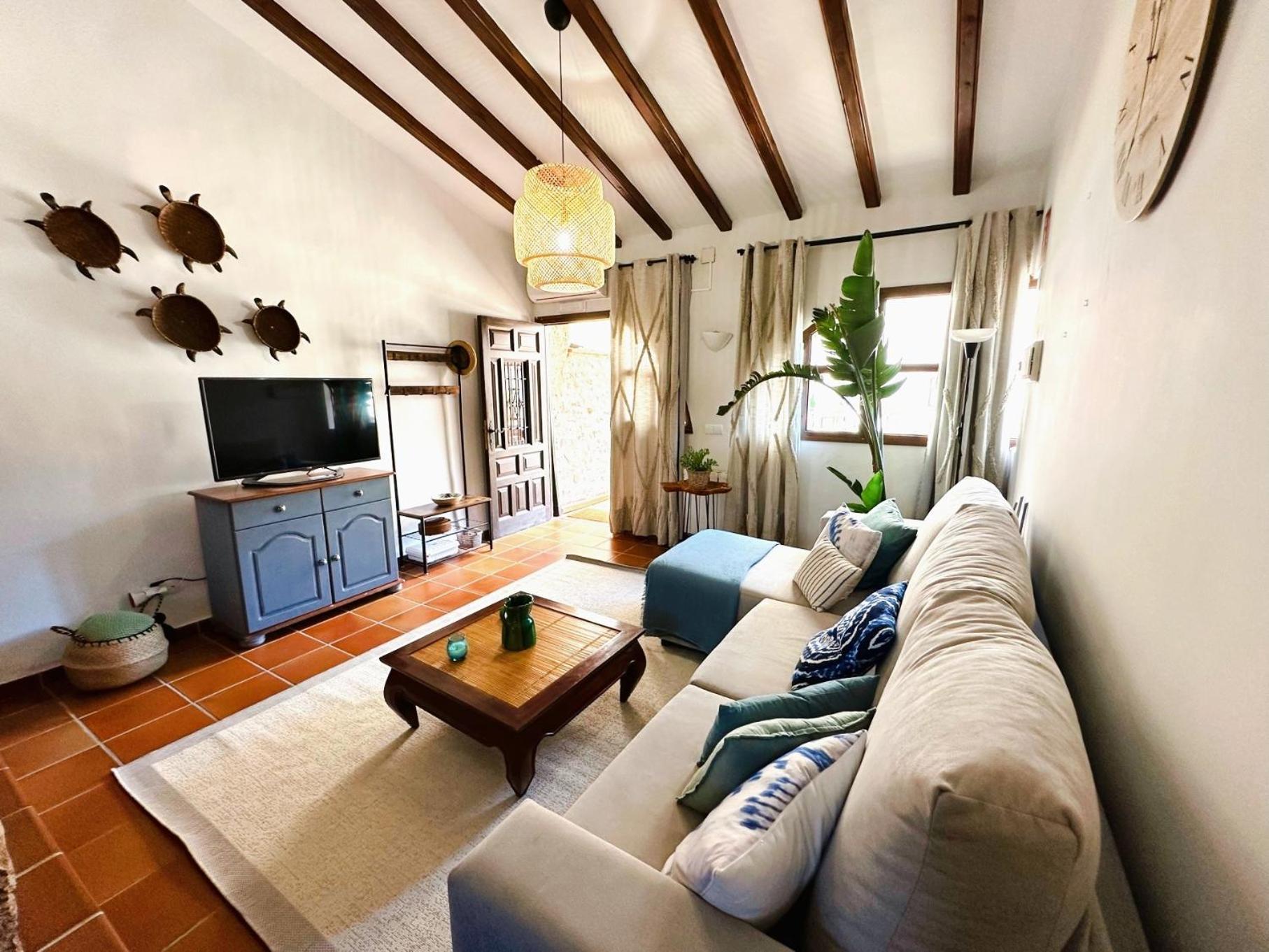 Masia De San Juan Casa Numero 15 En Castillo Con Piscina, Aire Acondicionado Y Terraza Privada เซกอร์เบ ภายนอก รูปภาพ